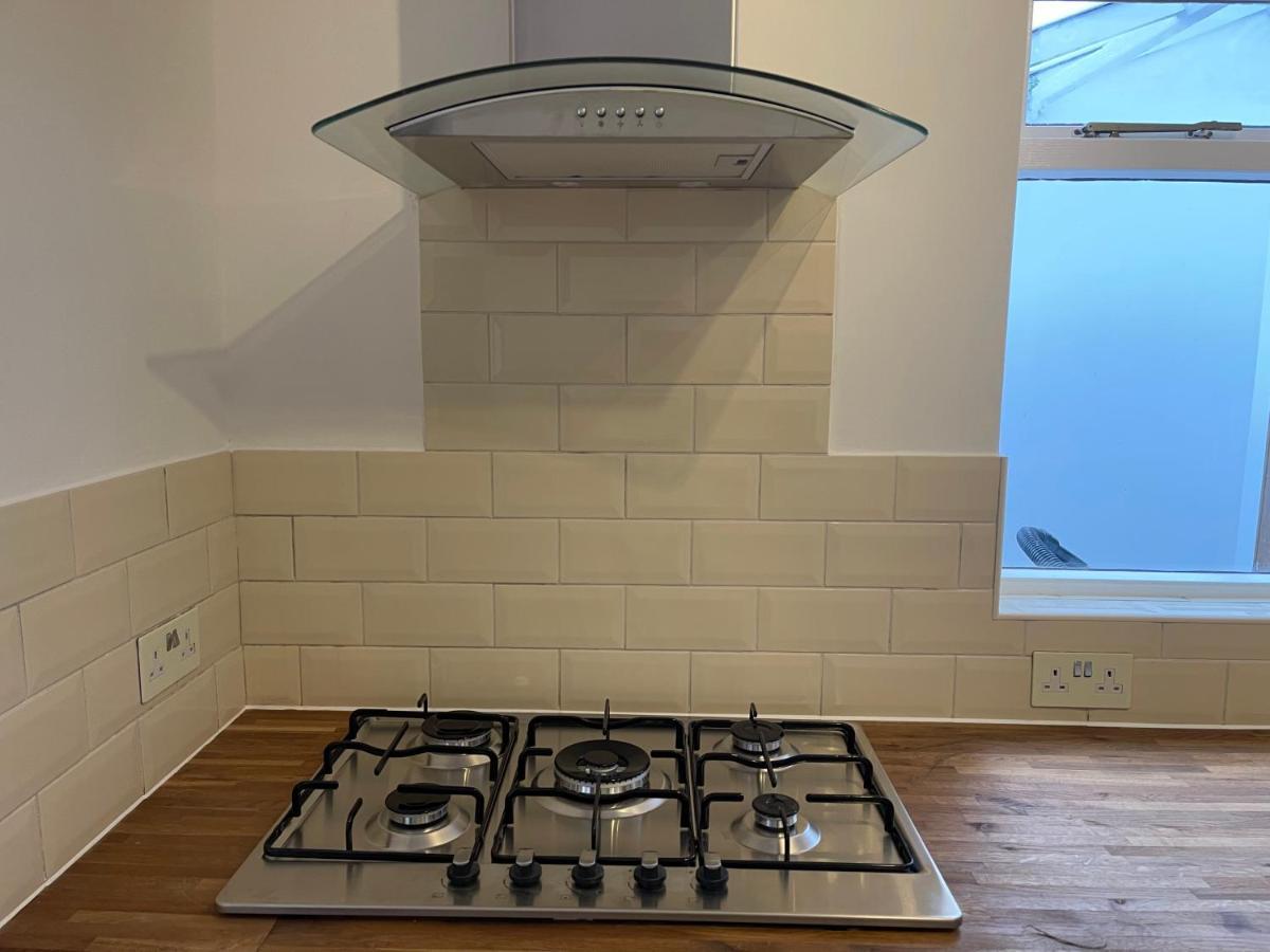 Lovely Room In Bristol 5 Exterior photo